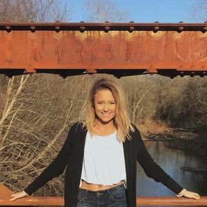 Meet your Posher, Haley